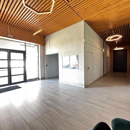 Neo Sase - Un Dormitor - Campeador Residence ทิมิชัวรา ภายนอก รูปภาพ