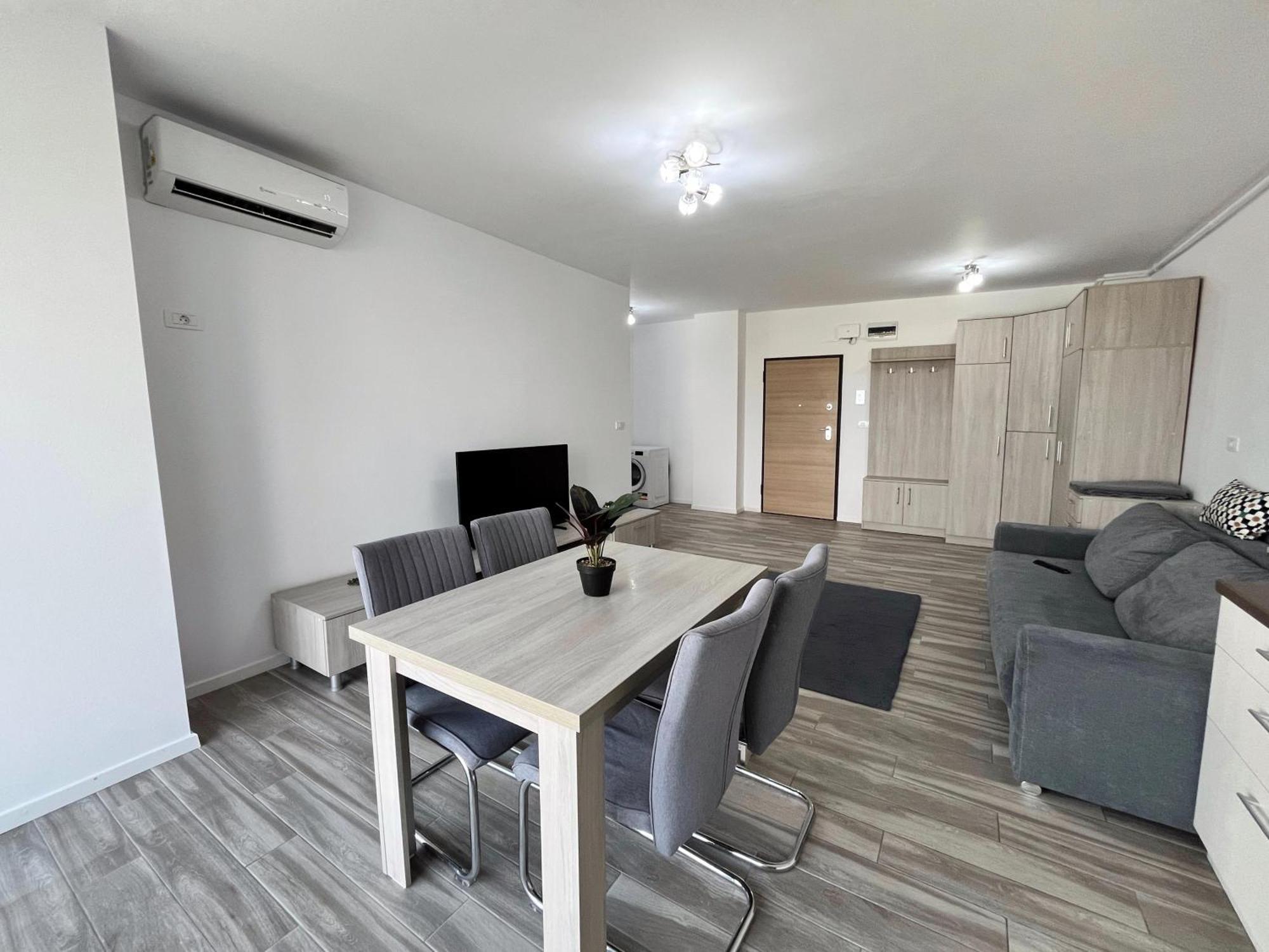 Neo Sase - Un Dormitor - Campeador Residence ทิมิชัวรา ภายนอก รูปภาพ